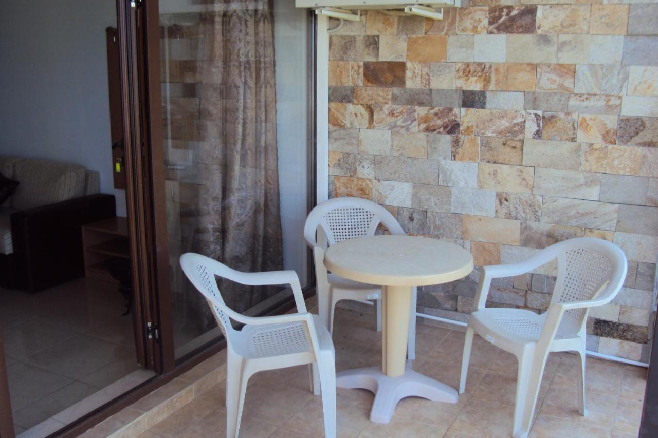 Dolce Vita Apart Complex Aparthotel Sveti Vlas Bagian luar foto
