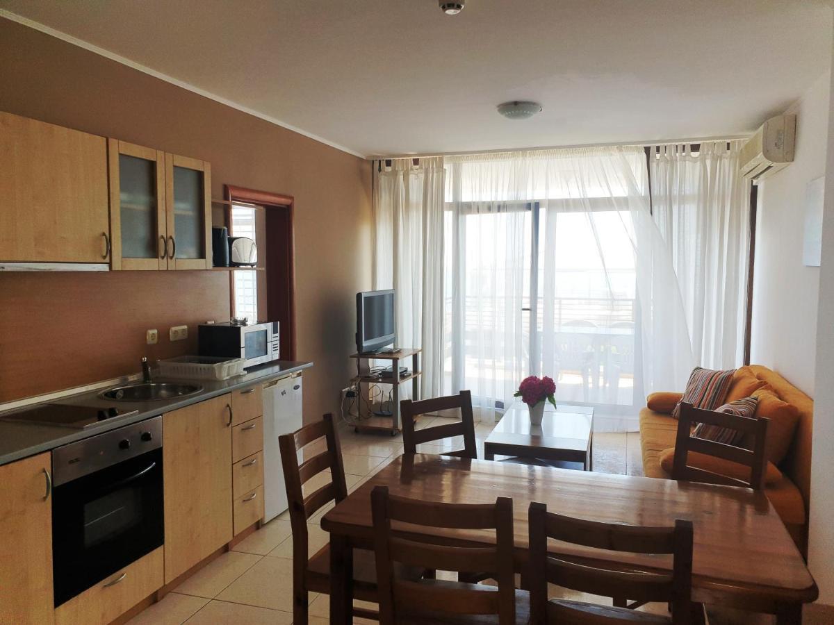 Dolce Vita Apart Complex Aparthotel Sveti Vlas Bagian luar foto