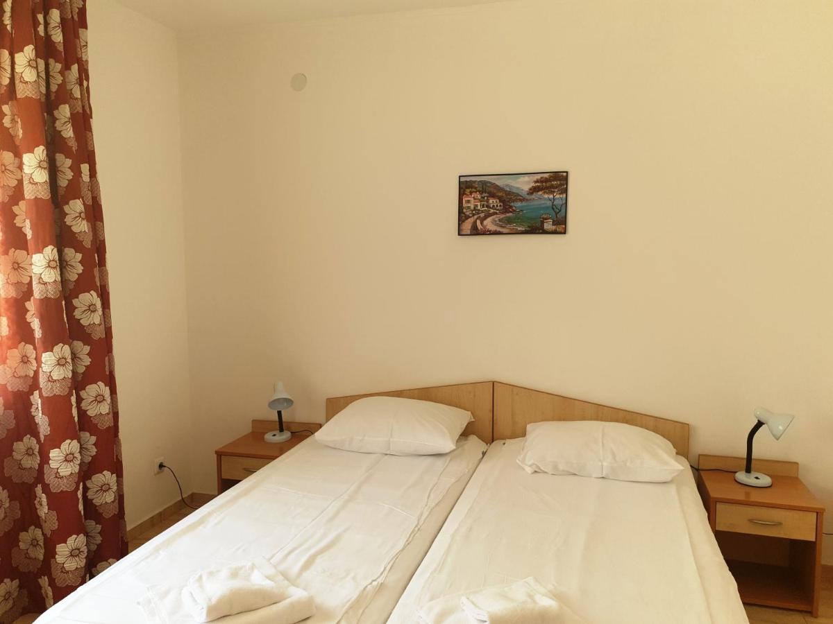 Dolce Vita Apart Complex Aparthotel Sveti Vlas Bagian luar foto