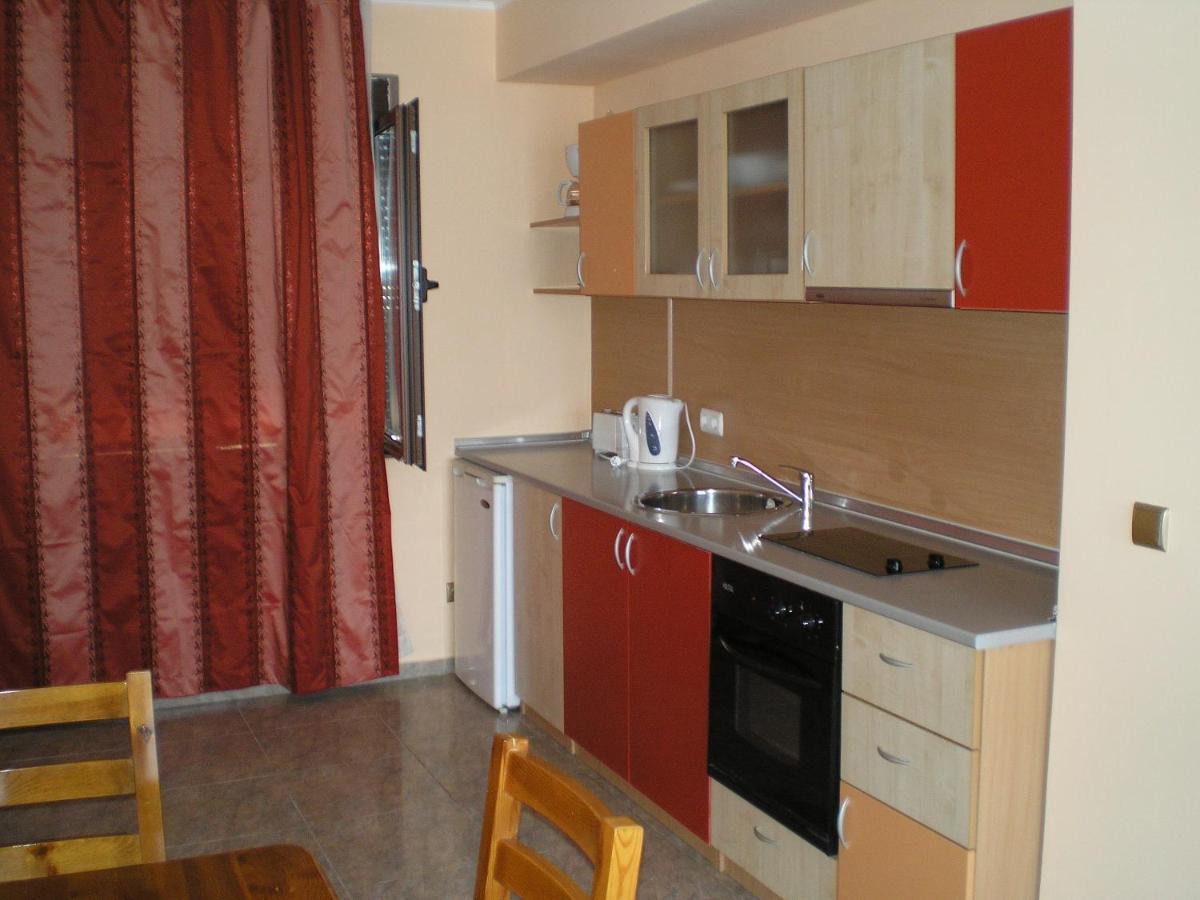 Dolce Vita Apart Complex Aparthotel Sveti Vlas Bagian luar foto